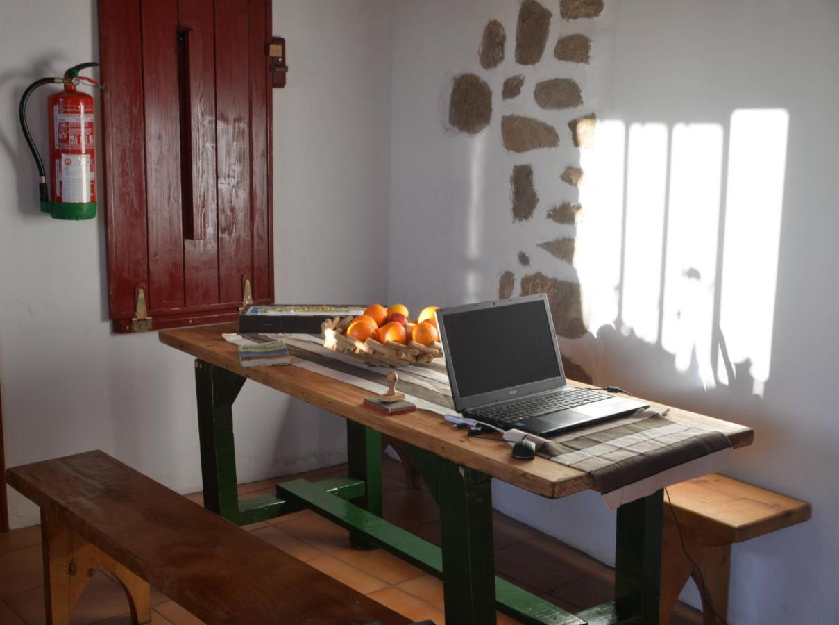 Albergue A Casina Di Marcello 팔라스 데 레이 외부 사진